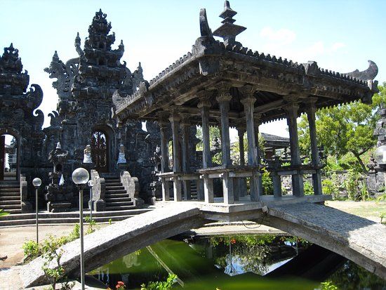 Pulaki Temple