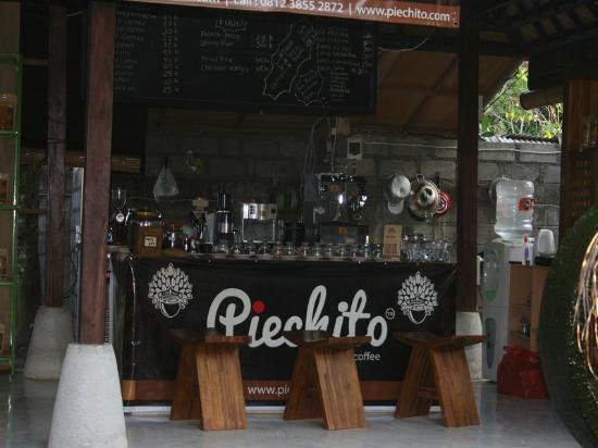 Piechito Luwak Coffee Garden