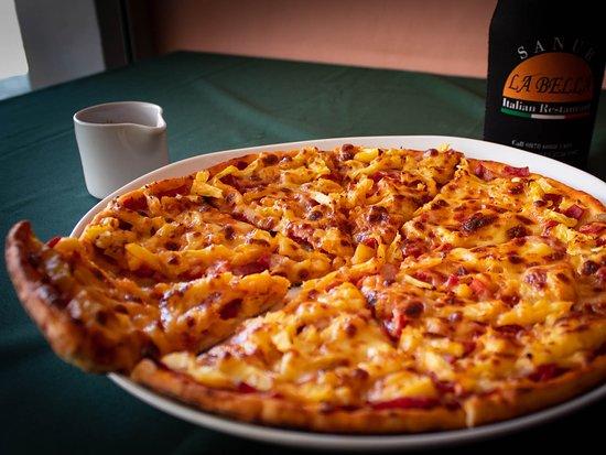 La Bella Pizza and Pasta