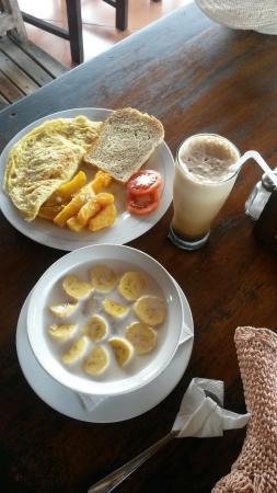 Deki's Warung