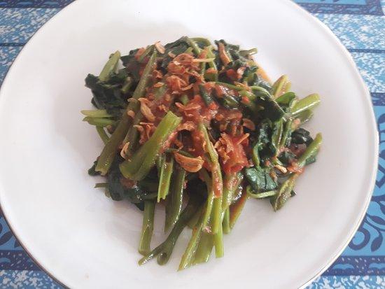 Warung Nauli