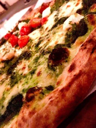 Luigi's Hot Pizza Bali