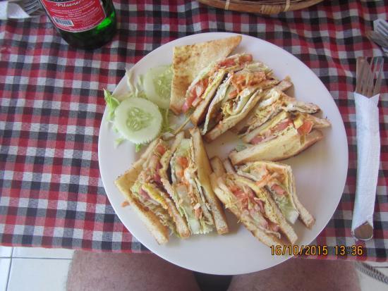Warung Ombak