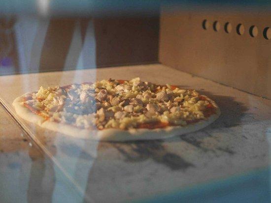 Pizza Nera
