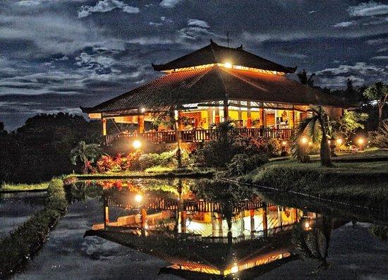 Puri Mangga Sea View Restaurant