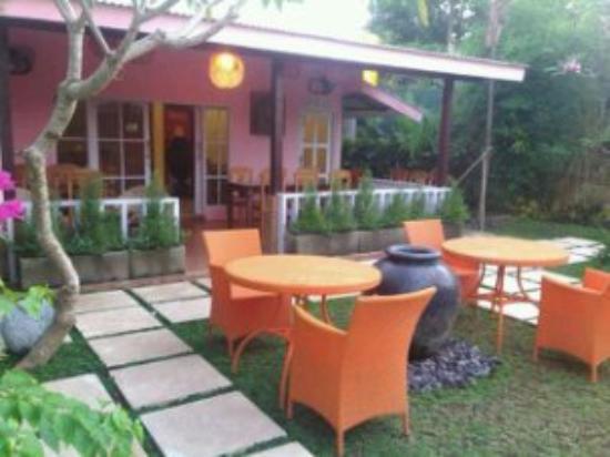Pink Suriname