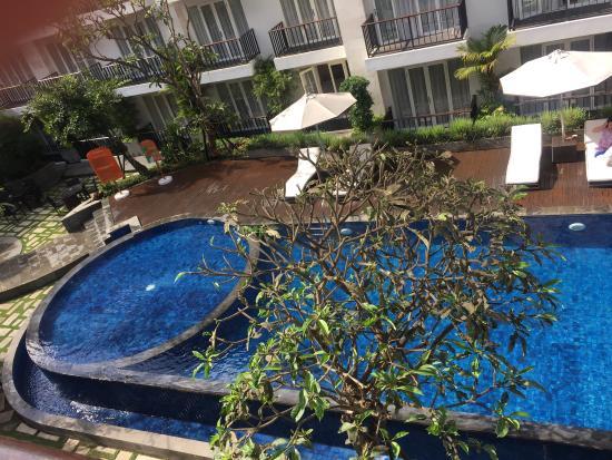 HARRIS Hotel Bukit Jimbaran Restaurant