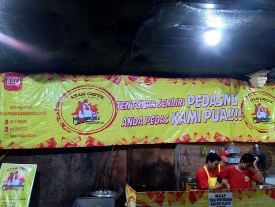 Ayam Gepuk Pak Gembus