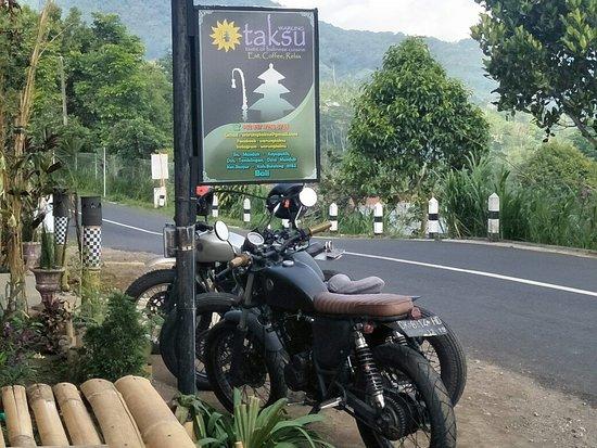 Warung Taksu