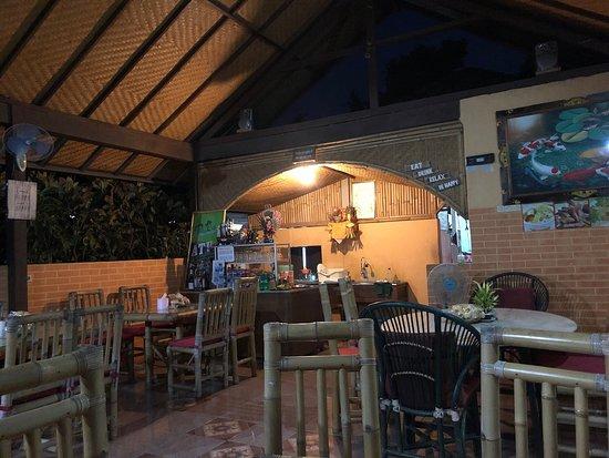 Warung Made