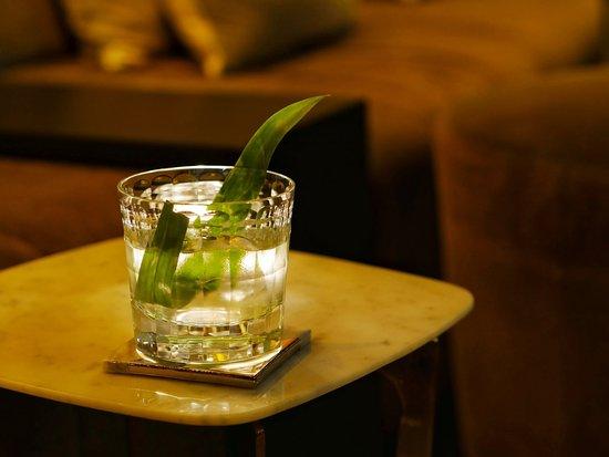 Ruang Tamu Bar