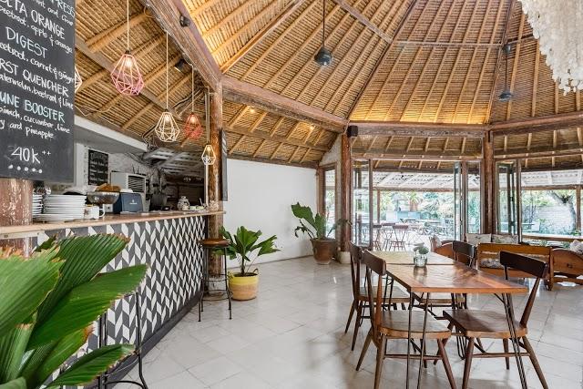 The Straw Hut