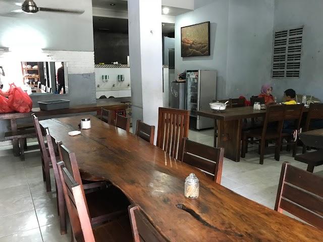 Warung Nasi Ayam Bu Oki