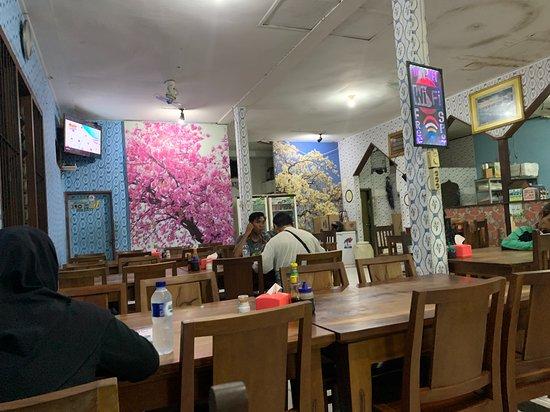 Warung Pak Hadi