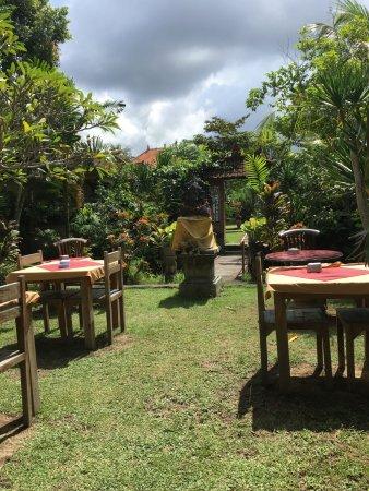 Alit's Warung