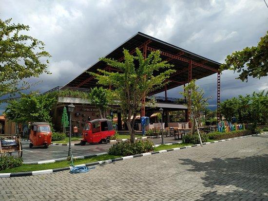 Krisna Beach Street