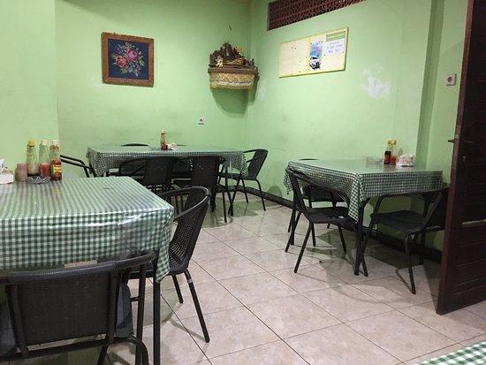 Warung Sunny
