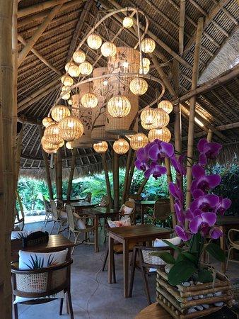 Tis Cafe