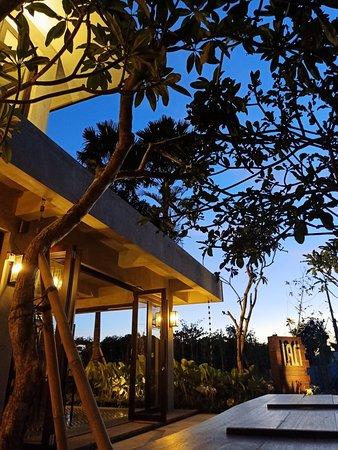 Laci Restaurant