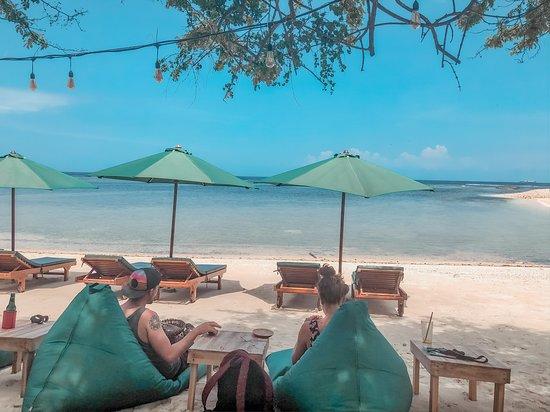 Analemma Beach Club