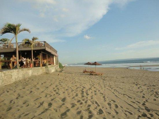 Pantai Batu Belig