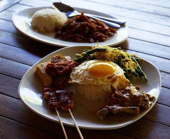 D'Waroeng