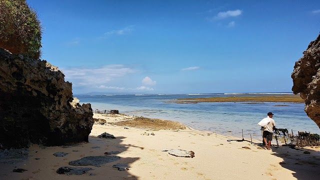 Pantai Geger
