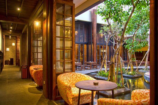 Oak Restaurant
