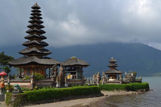 Pura Rambut Siwi