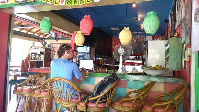 Warung Beach Breeze