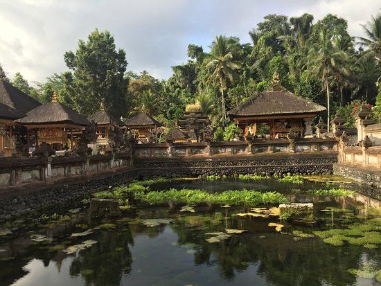 Pura Tirta Empul