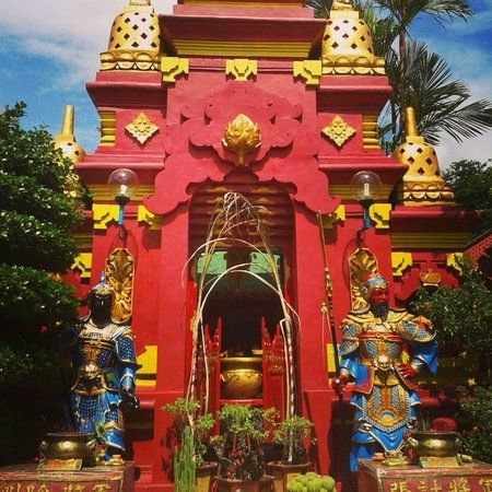 Tanah Kilap Temple