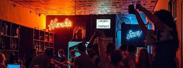 Hank's Pizza & Liquor